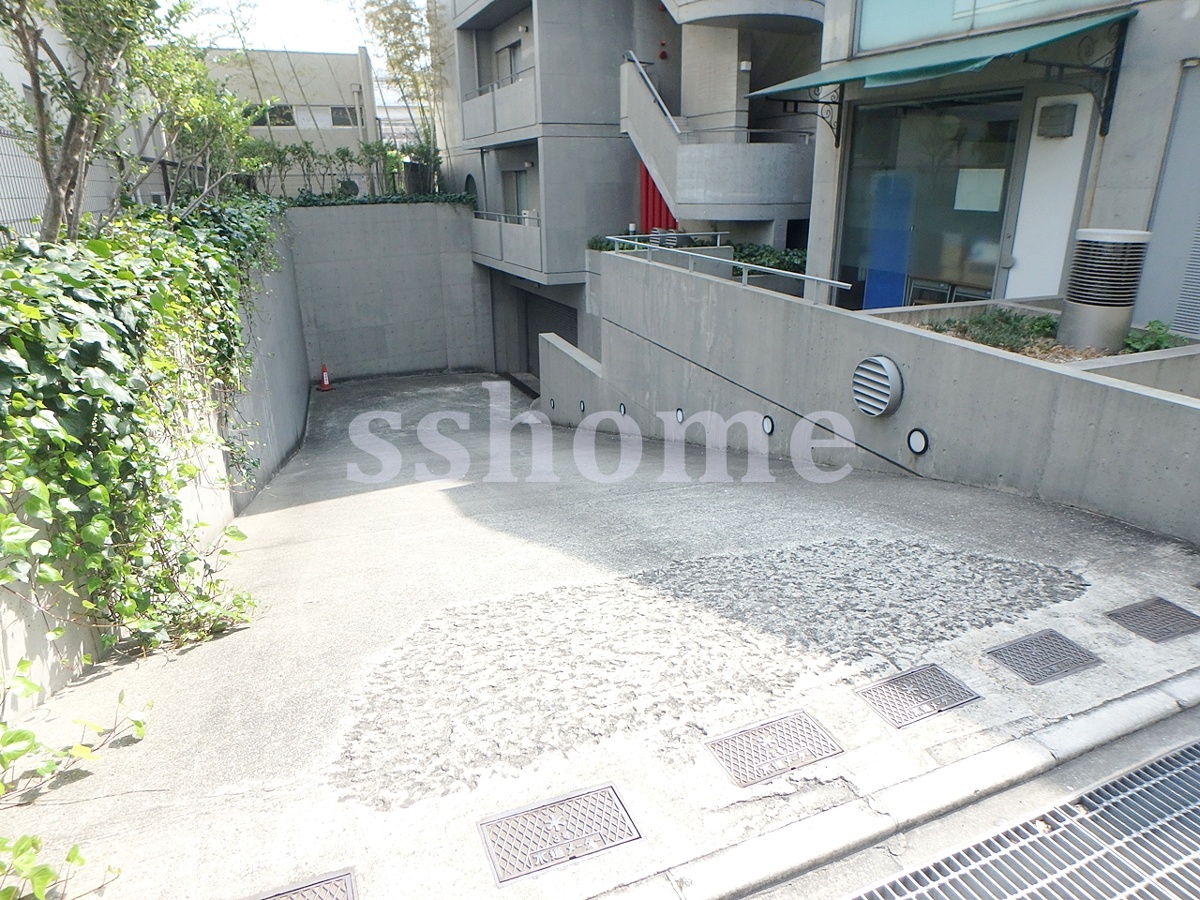 駐車場 写真32