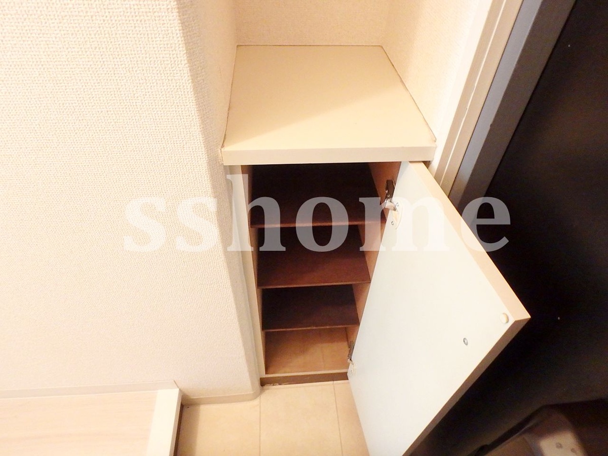 収納 シューズボックス☆ 写真13