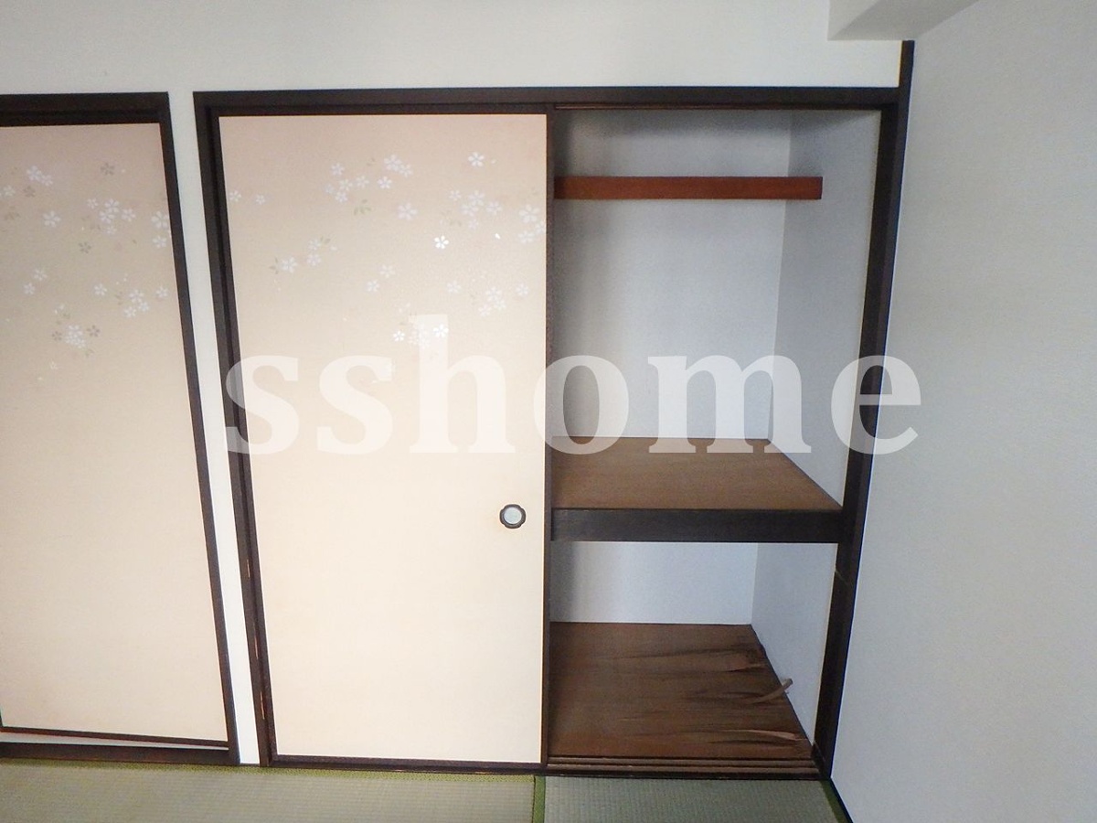 収納 押入 写真15