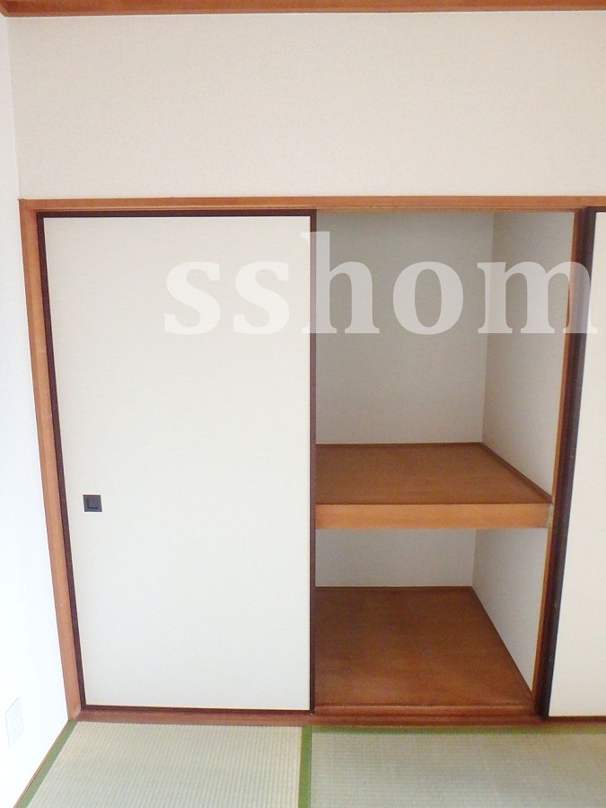 収納 押入 写真16