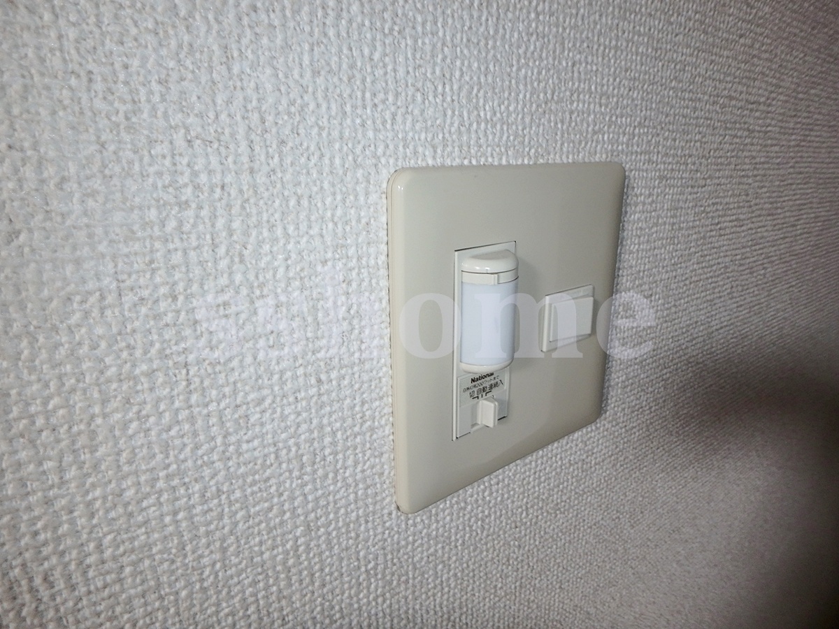 設備 人感センサー 写真18