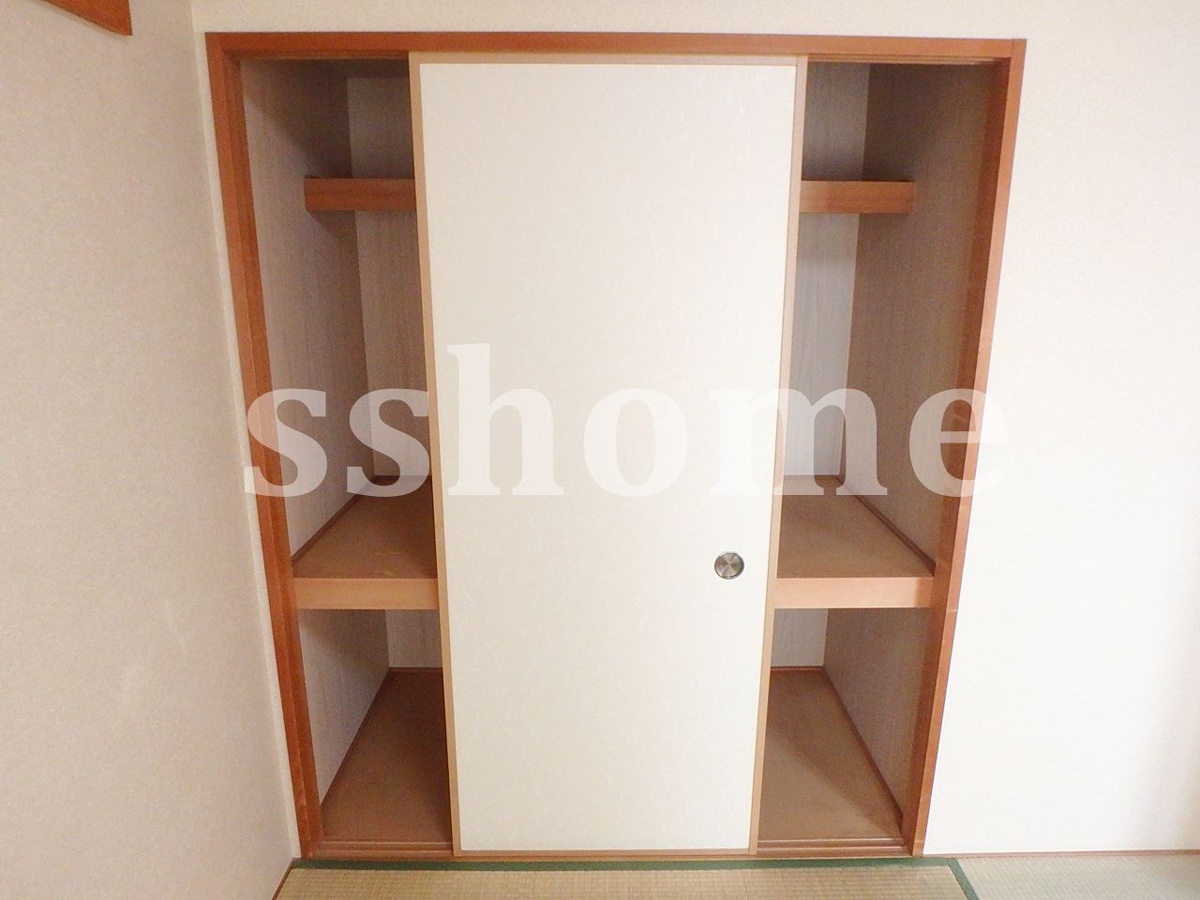 収納 押入 写真11