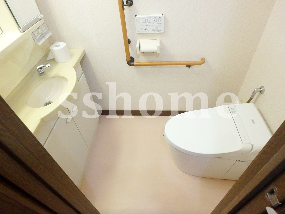 トイレ 温水洗浄便座☆ 写真11
