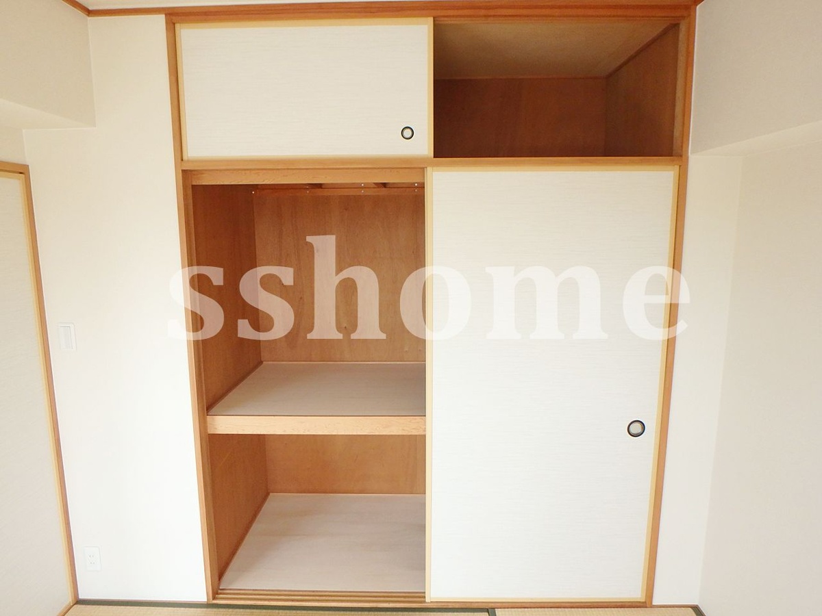 収納 押入 写真15