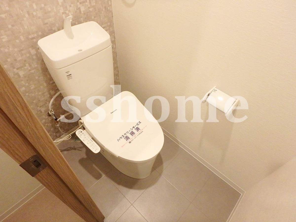 トイレ 温水洗浄便座☆ 写真12