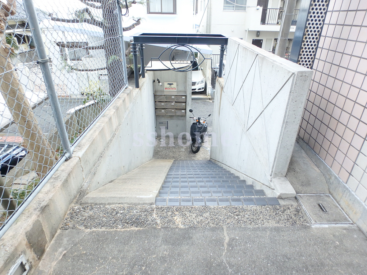 エントランス 建物入口☆ 写真19