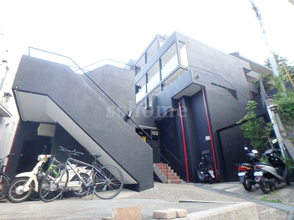 Dcourt六甲