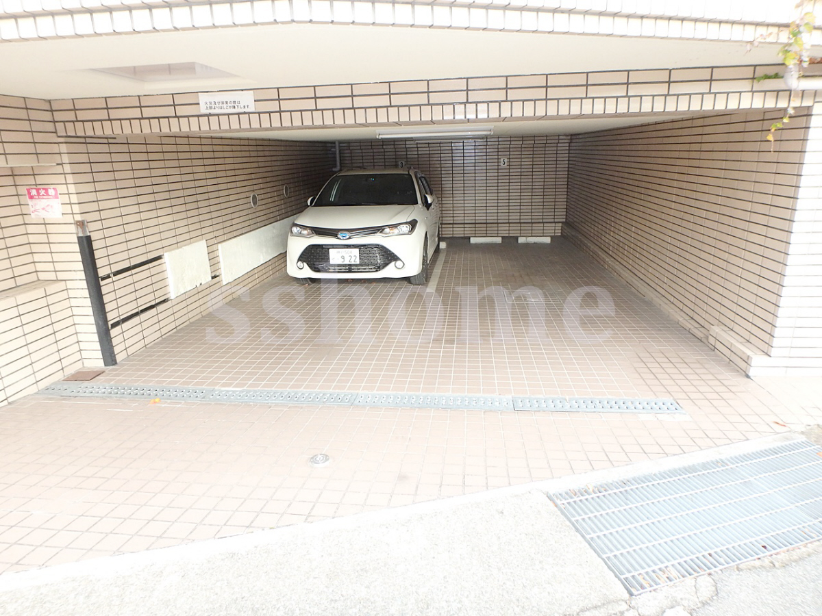 駐車場 高さ確認要☆ 写真29