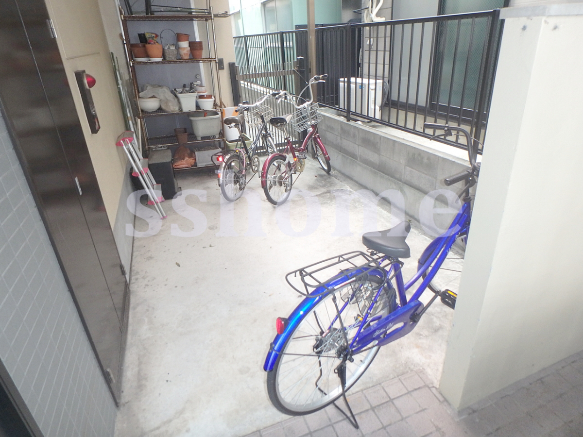 共用部 駐輪場あります☆ 写真20