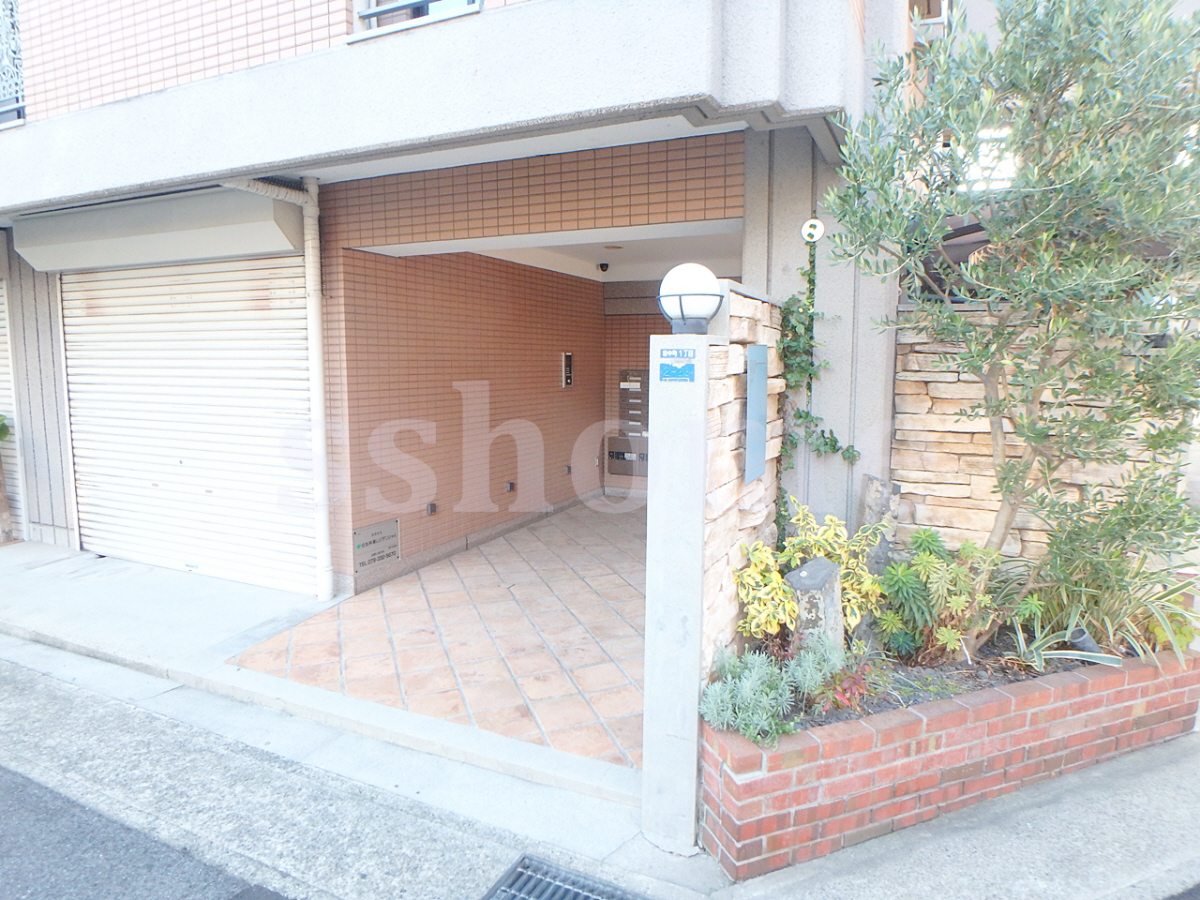 エントランス 建物入口 写真28
