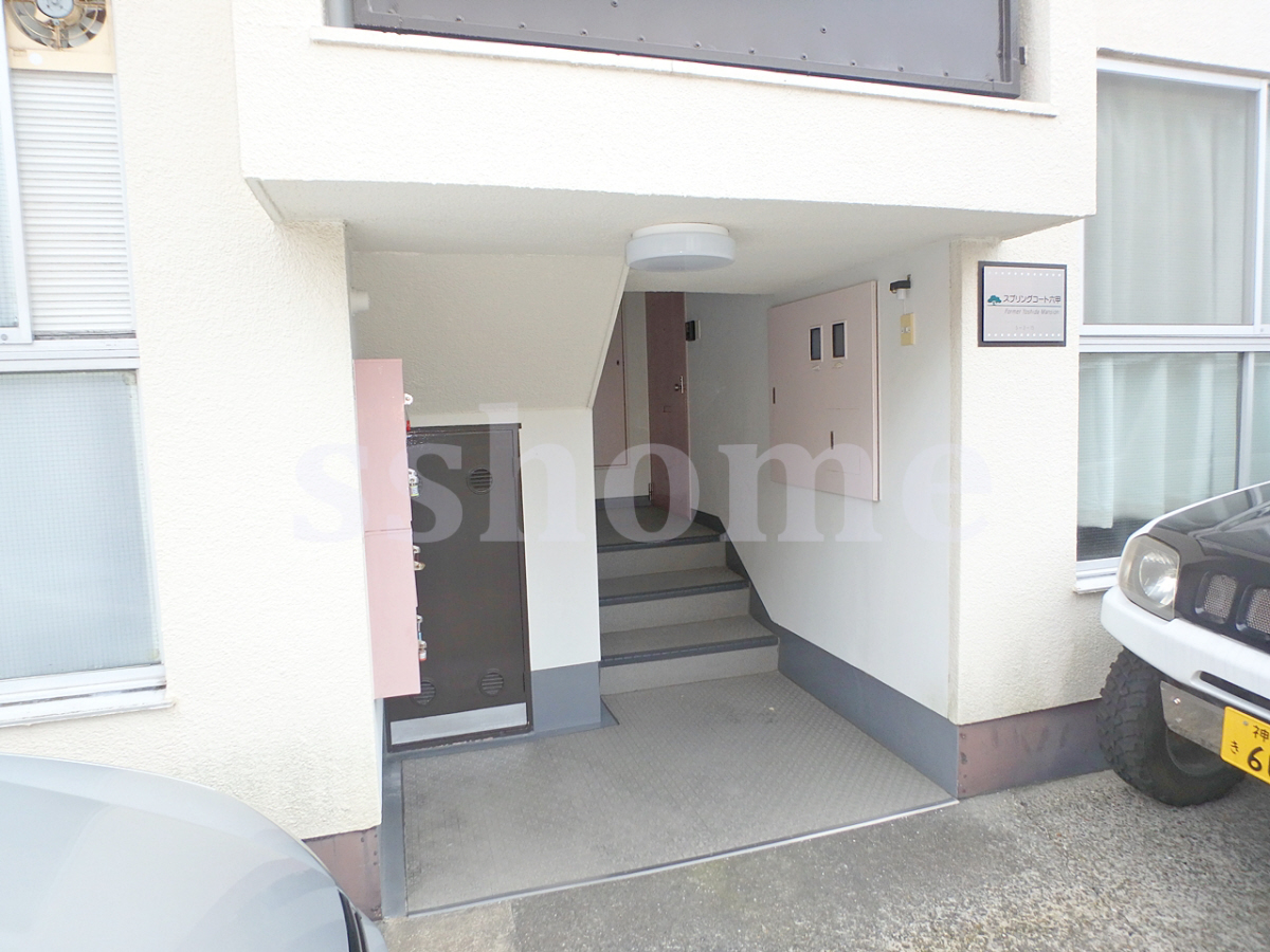 エントランス 建物入口 写真19