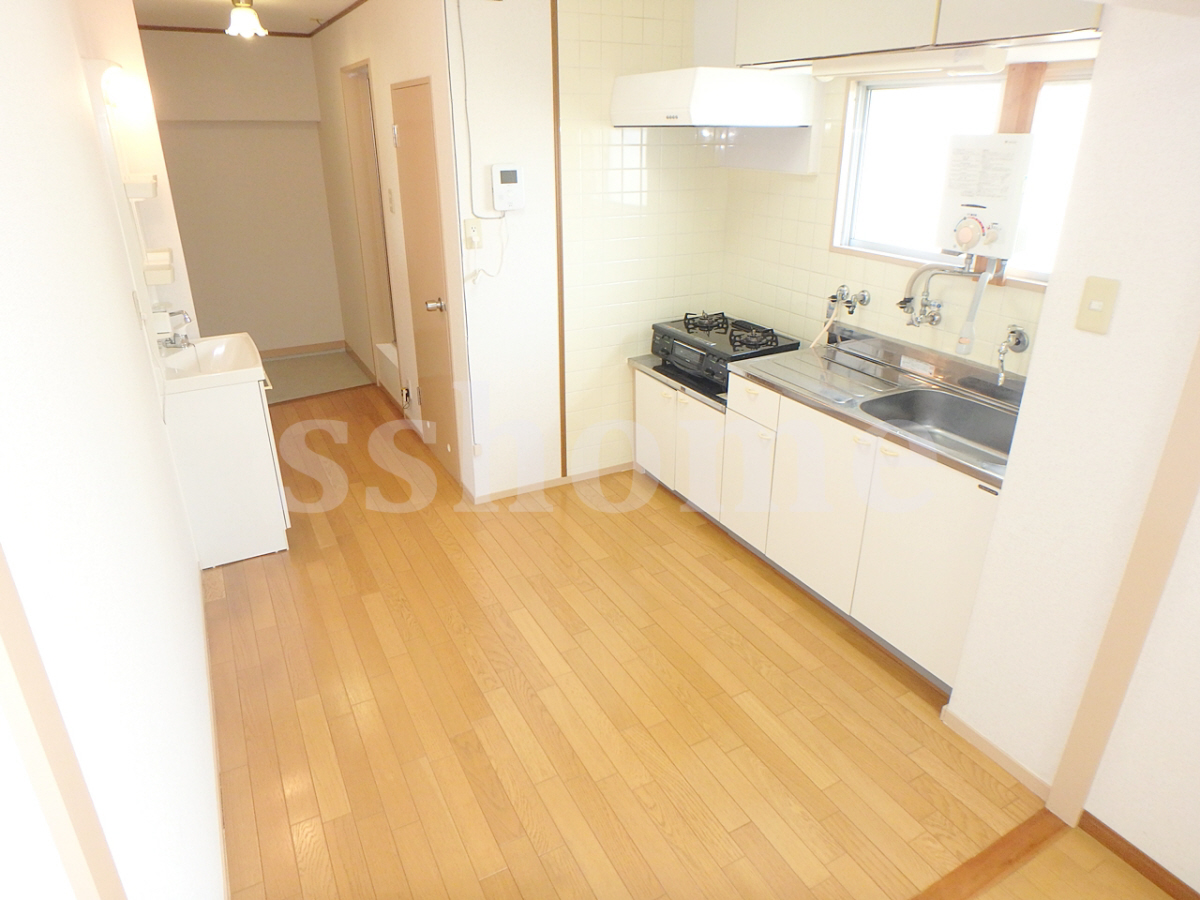 リビング 明るいお部屋です☆ 写真2