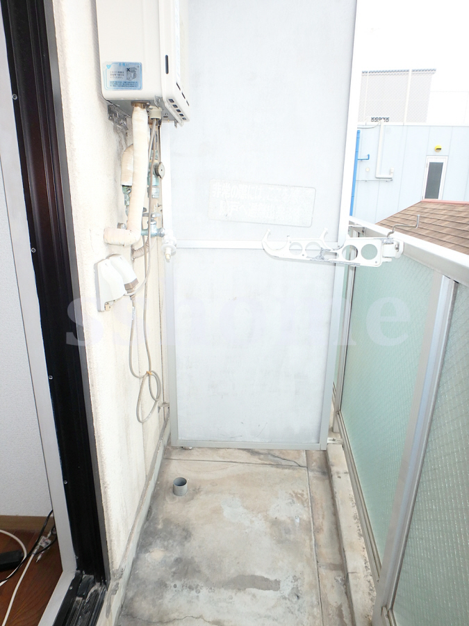 設備 室外洗濯機置場 写真17