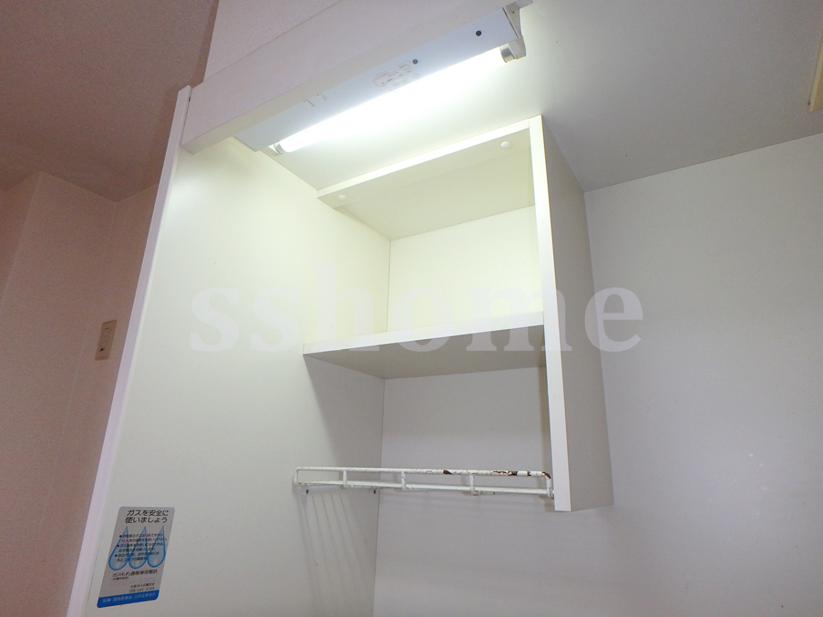 キッチン キッチン上部の棚 写真5