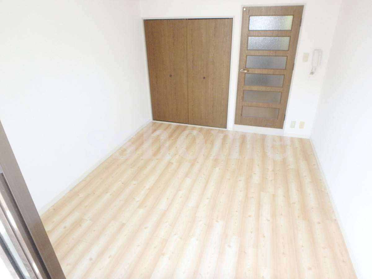 寝室 明るくて過ごしやすいですよ☆ 写真5