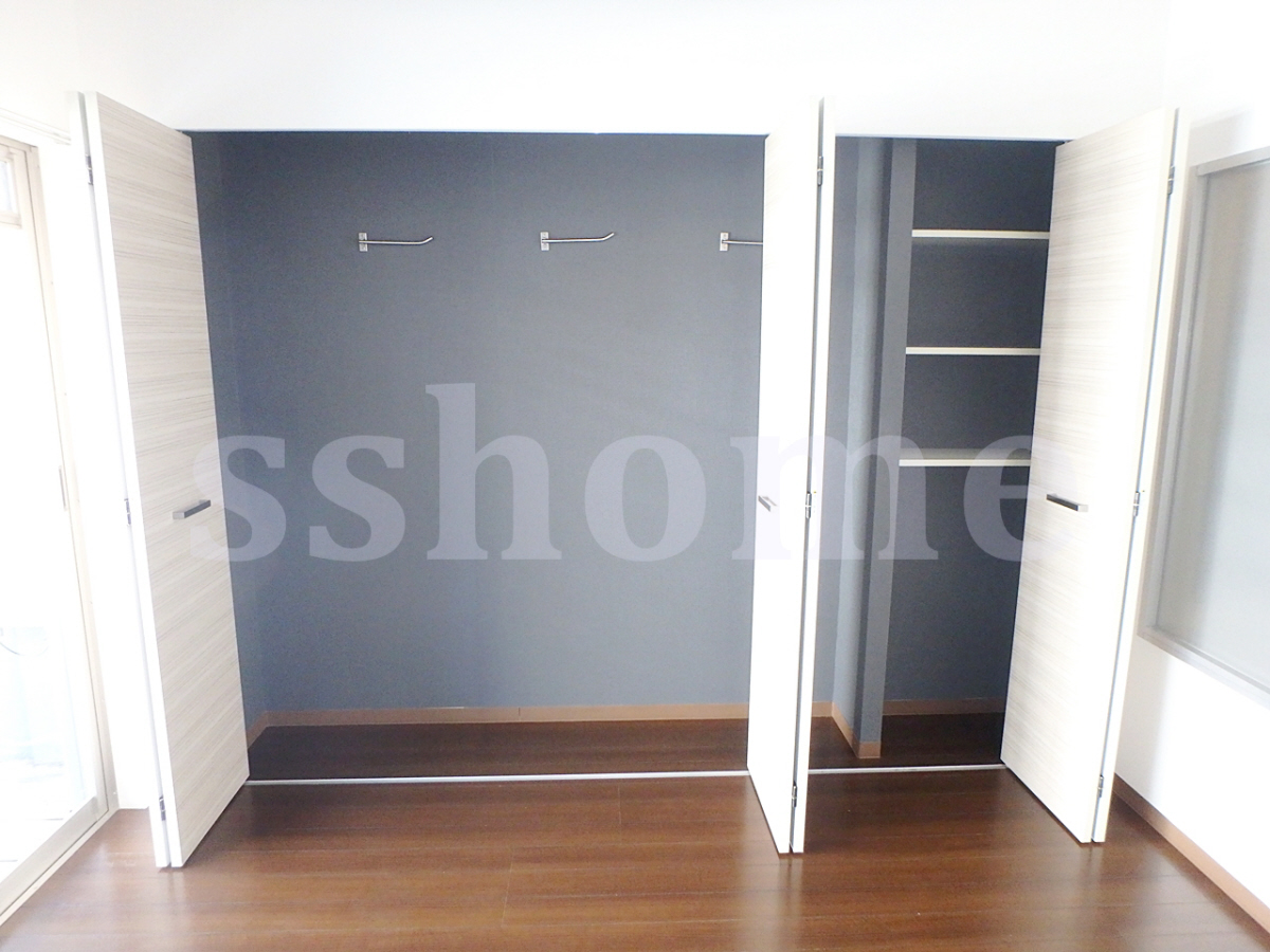 収納 壁一面のクローゼット☆ 写真10