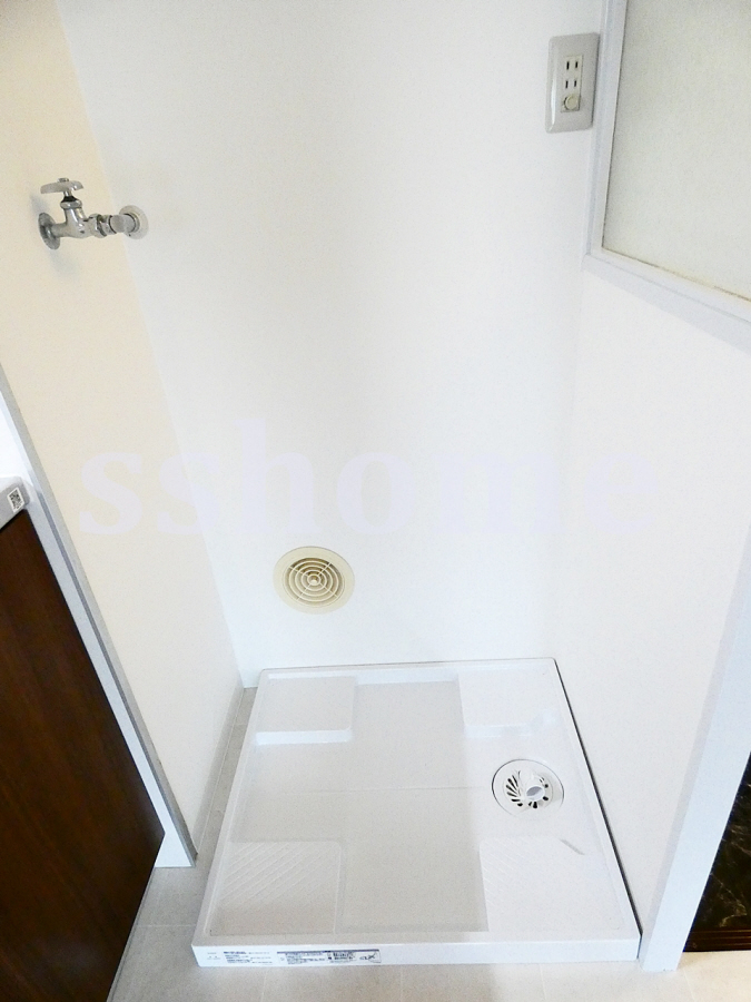 設備 室内洗濯機置き場 写真16