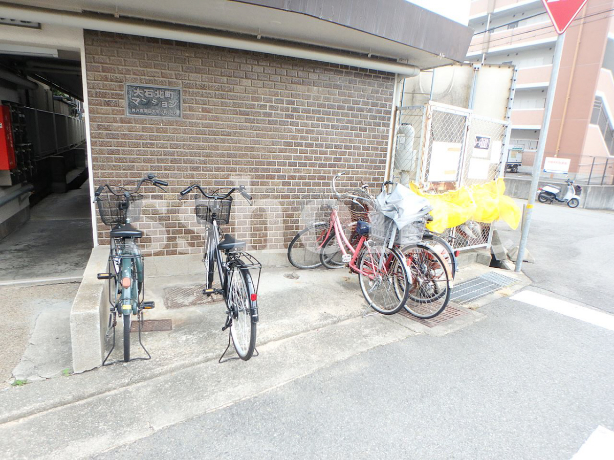 共用部 自転車はこちらへ 写真29