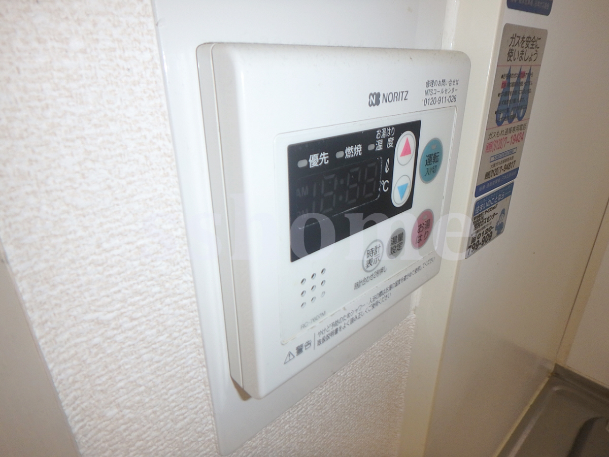 設備 給湯操作パネル 写真18