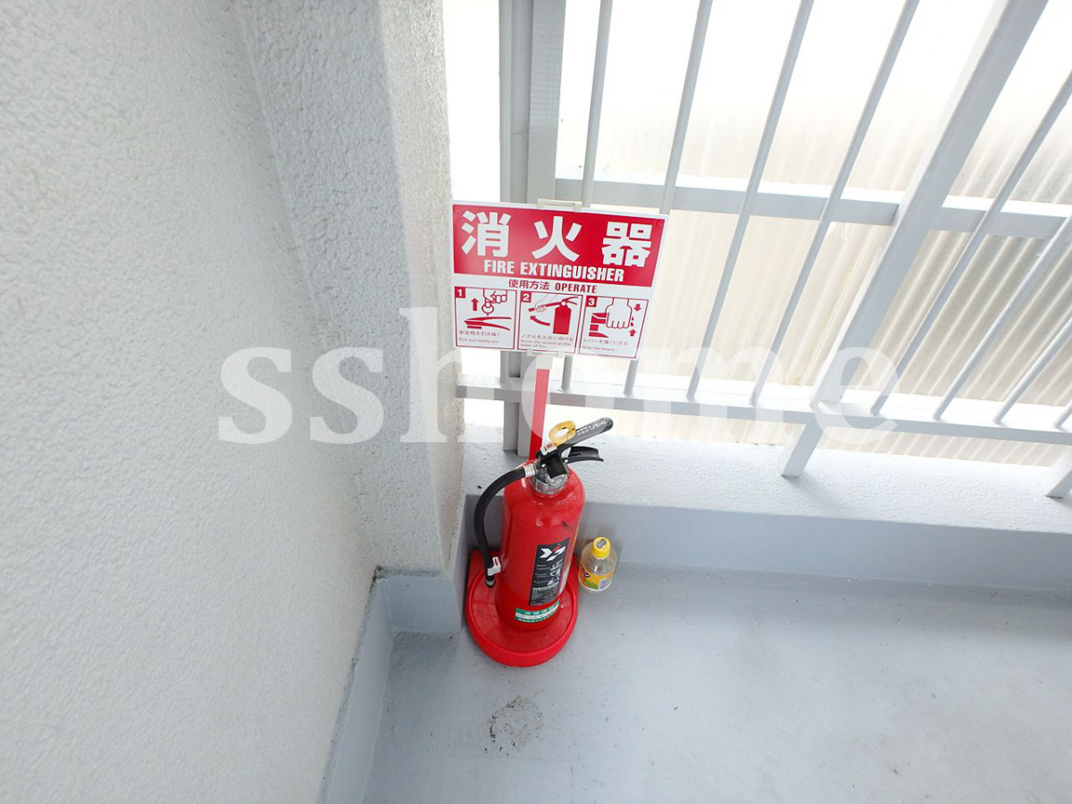 共用部 廊下に消火器 写真28