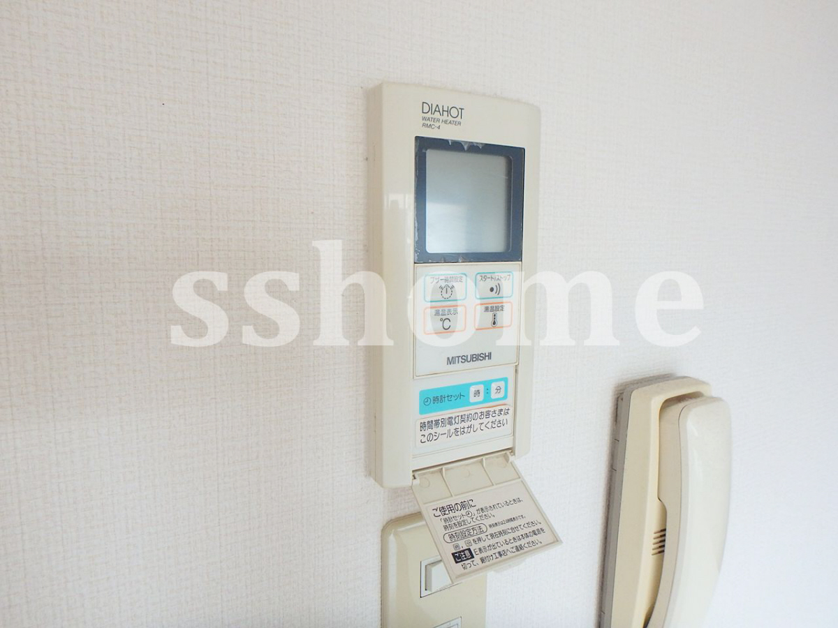 設備 給湯操作パネル 写真13