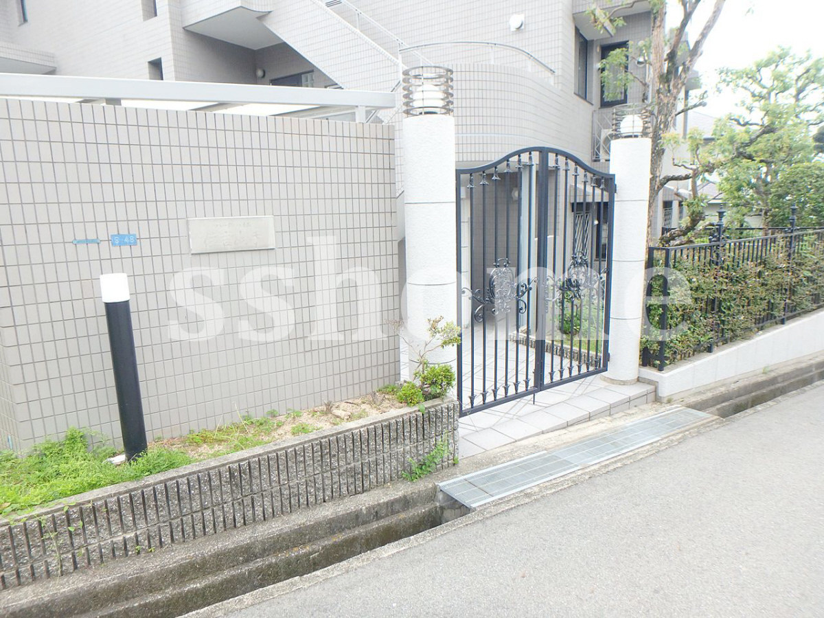 エントランス 建物入口 写真19