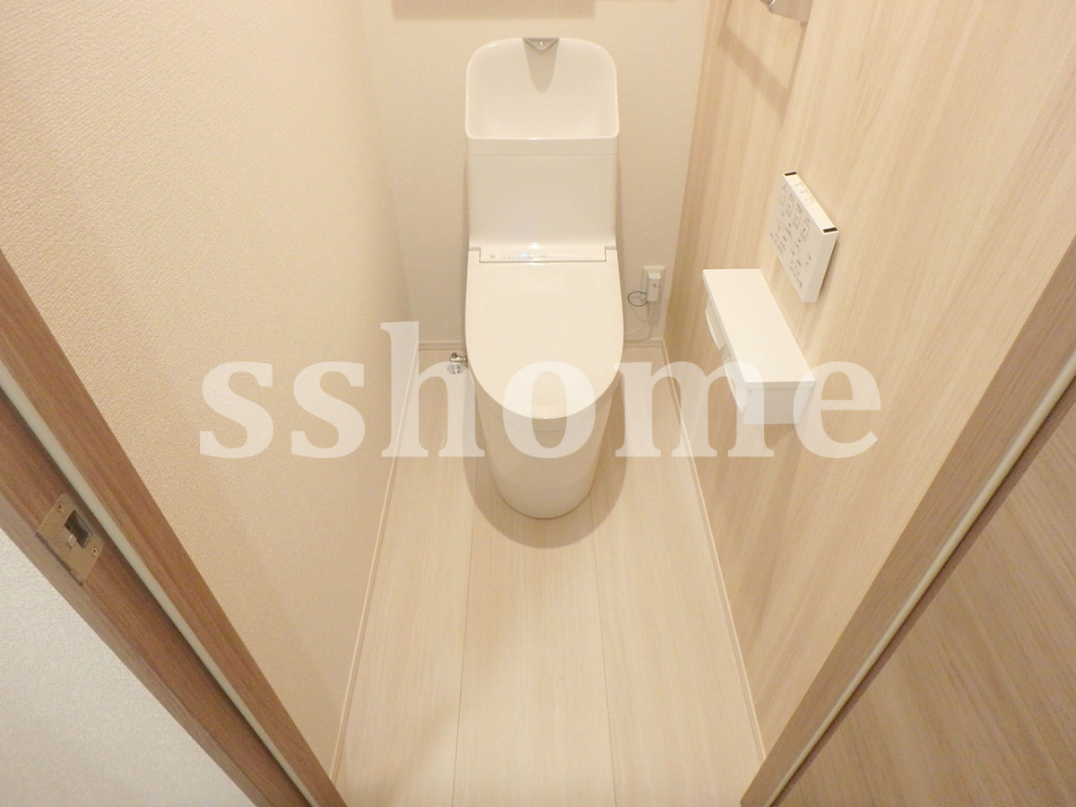 トイレ 温水洗浄便座 写真9