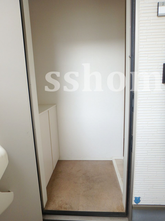 玄関 お部屋は覗けません☆ 写真8