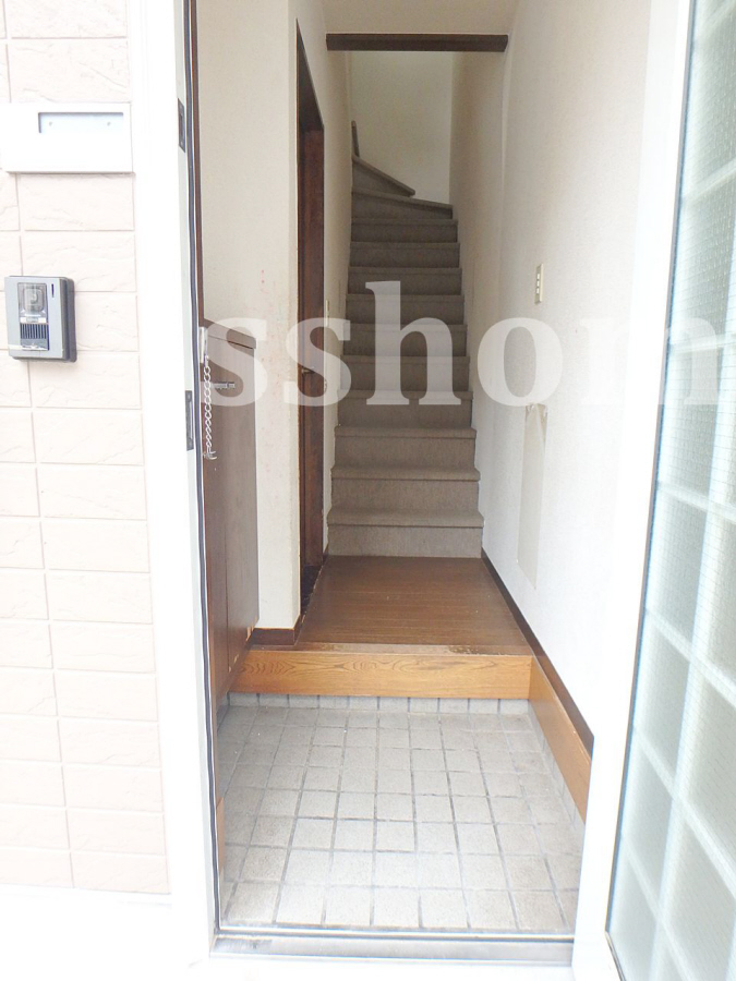 玄関 下駄箱あります 写真7