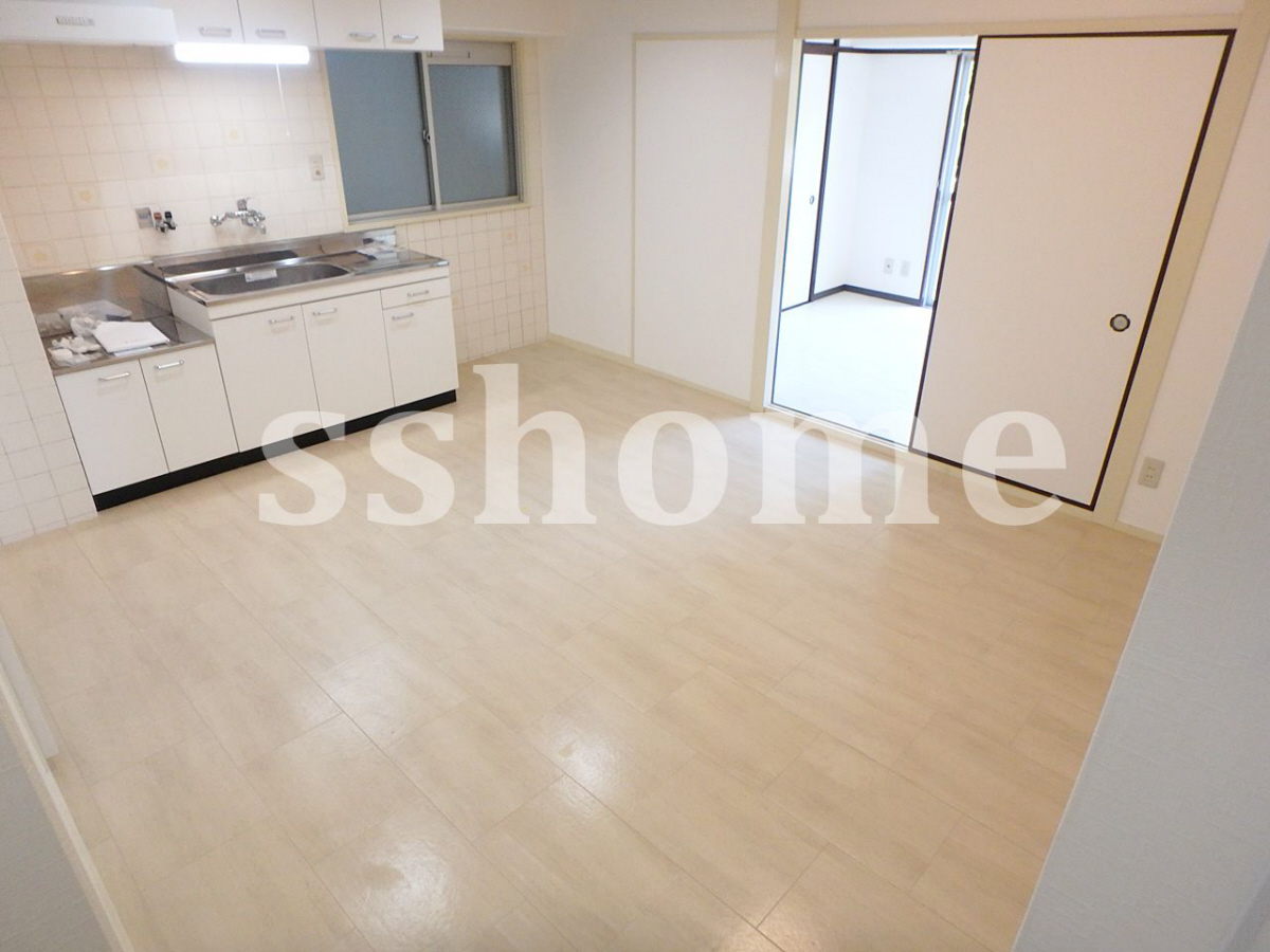 リビング 明るいお部屋です☆ 写真2
