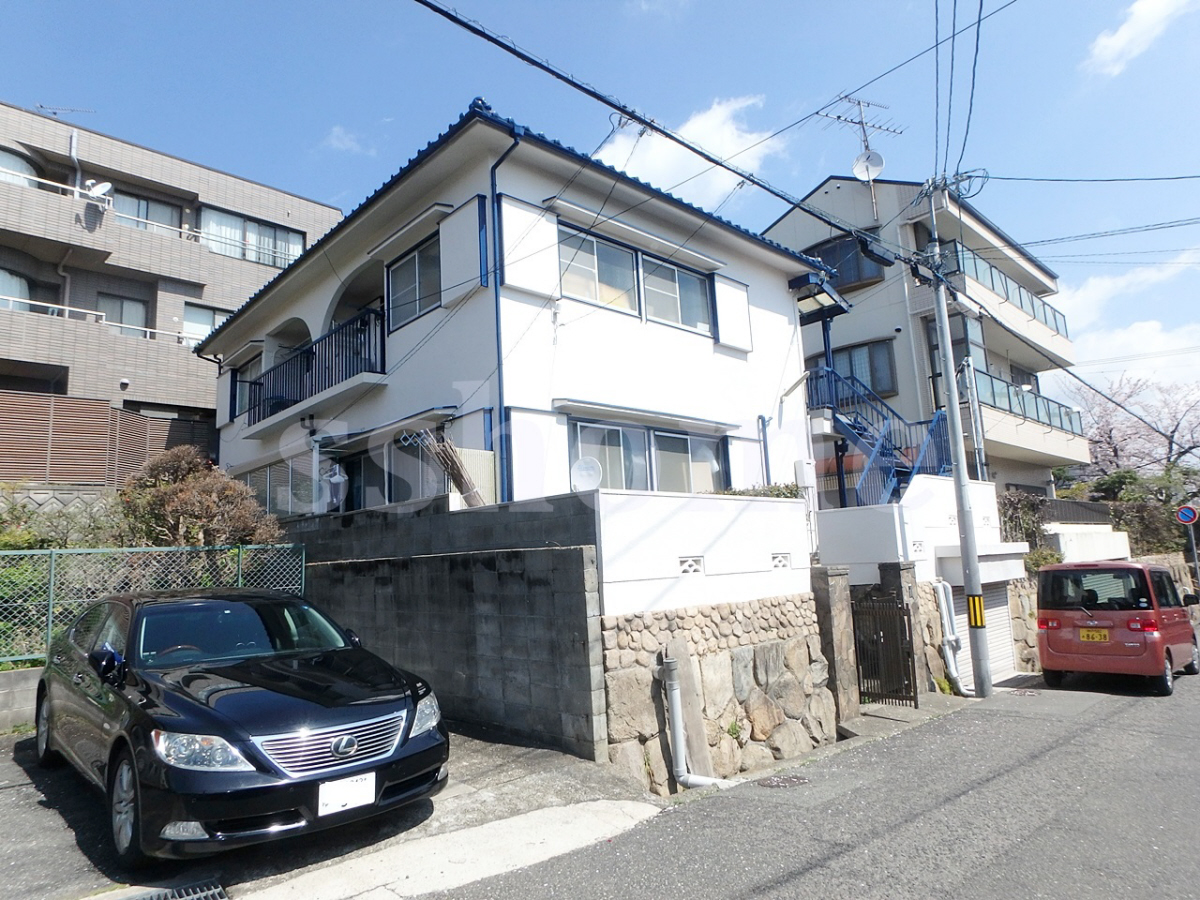 物件番号:1123130489 フルリノベーション♪阪急王子公園山ノ手♪実質2階程度の高さ☆(告知有)