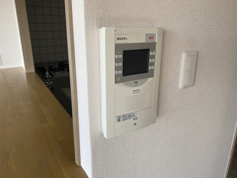 ロイヤルヴィ―ゼ南新在家の物件内観写真
