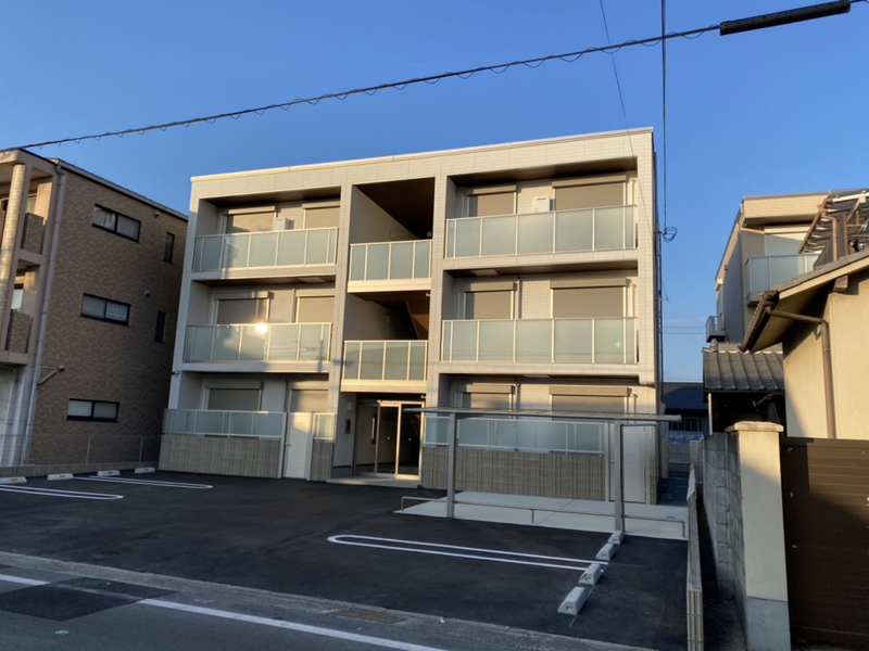 シャーメゾン姫路Wの物件外観写真