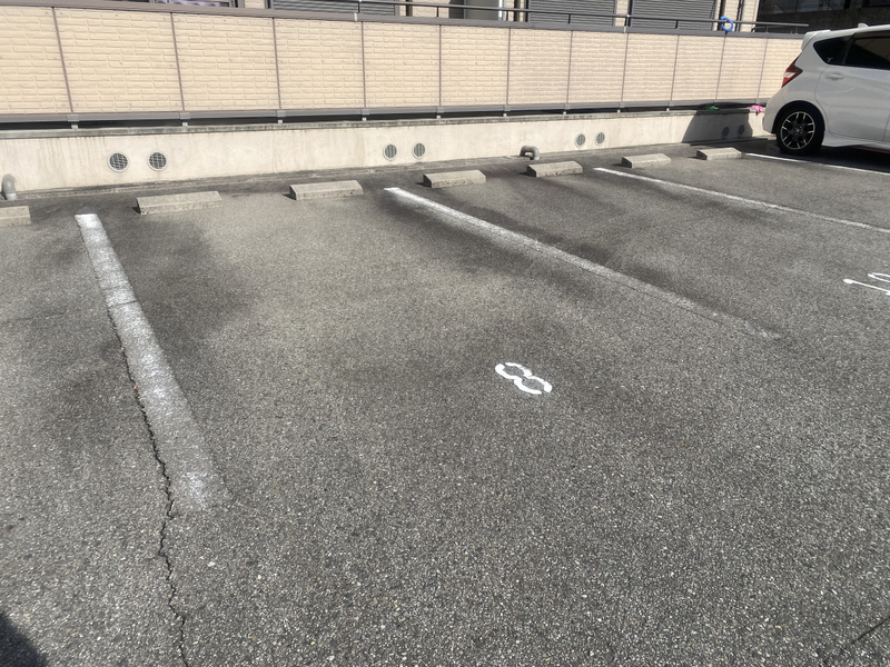 パークハイム参番館 B棟の物件外観写真
