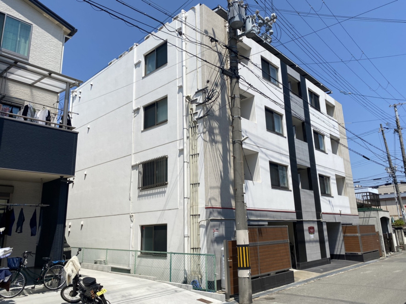 Cｌair市役所前外観写真