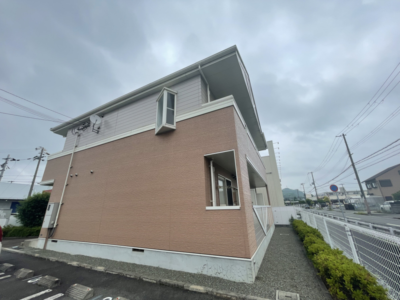 姫路駅 バス12分 三条町下車:停歩2分 2階の物件外観写真