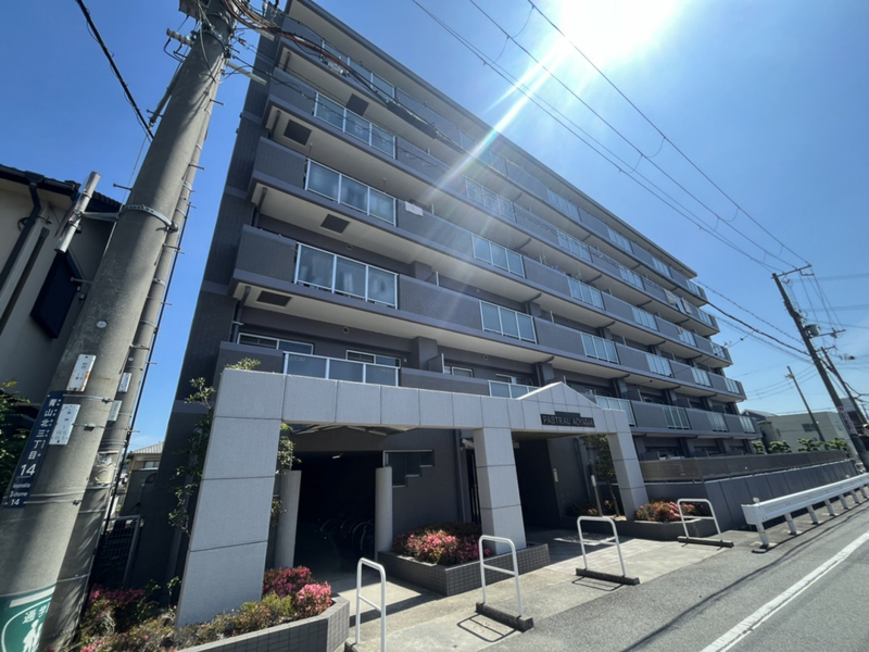 パストラル青山の物件外観写真