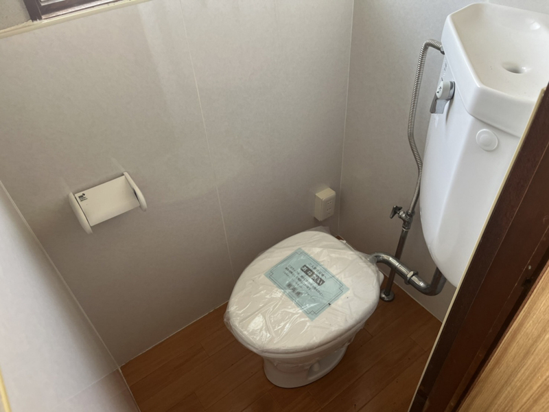 田寺8丁目貸家の物件内観写真