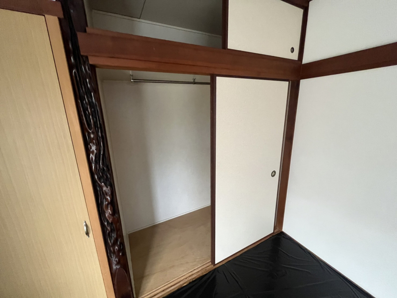 田寺8丁目貸家の物件内観写真