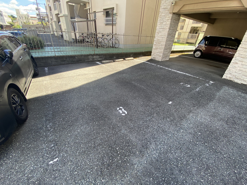 駐車場 写真10