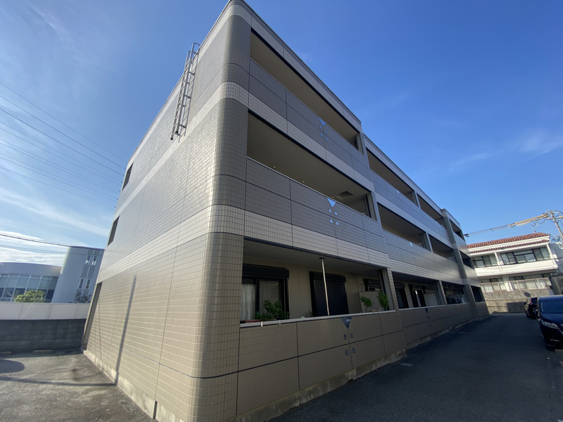 サンヒルズ西今宿の物件外観写真