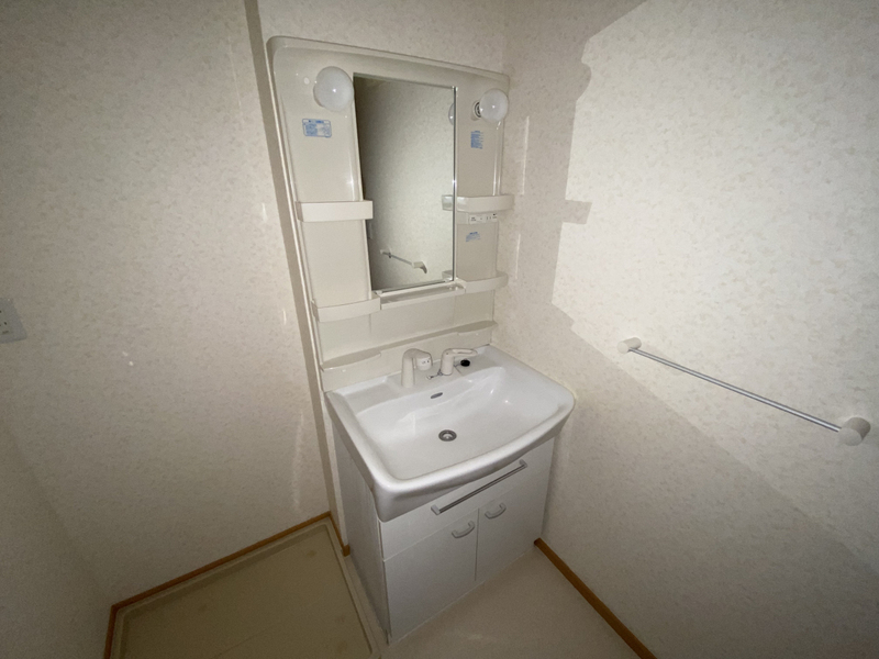 メゾン ド セゾンBの物件内観写真