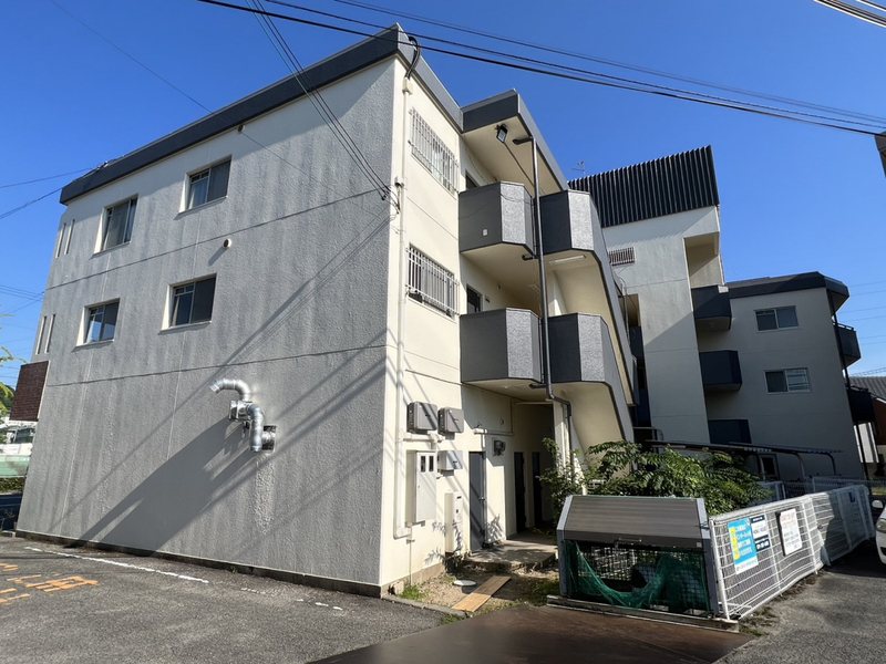 メゾンやすむろⅠの物件外観写真