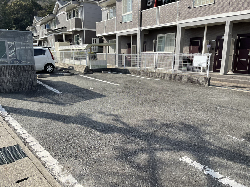 アメニティカスガⅡの物件外観写真