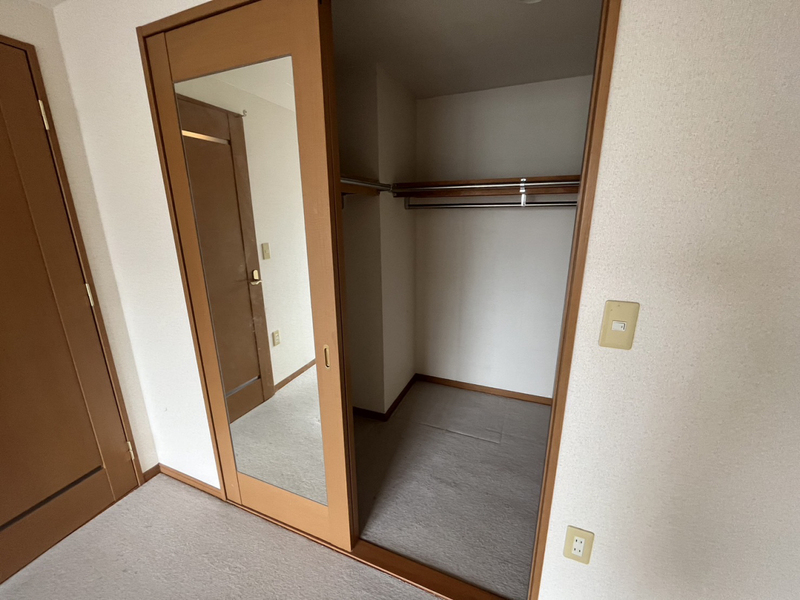 ロワイヤル神屋町の物件内観写真