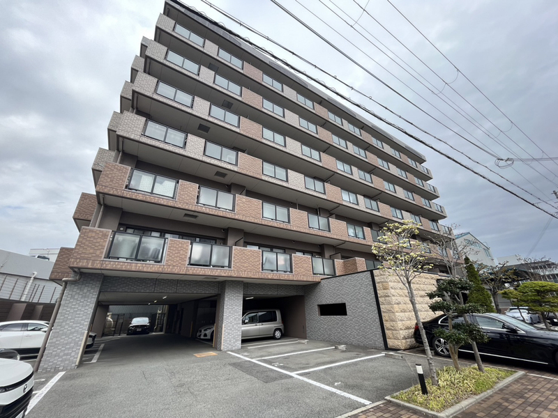 ロワイヤル神屋町の物件外観写真