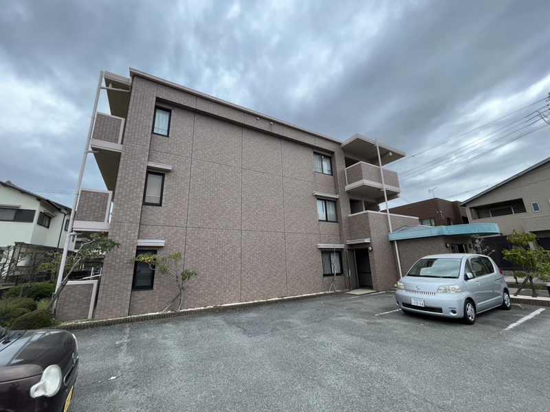 プリムローズ英賀保の物件外観写真