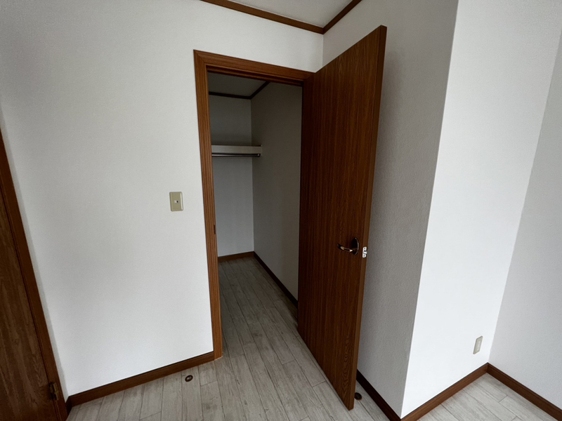 メゾンタカモト一番館の物件内観写真