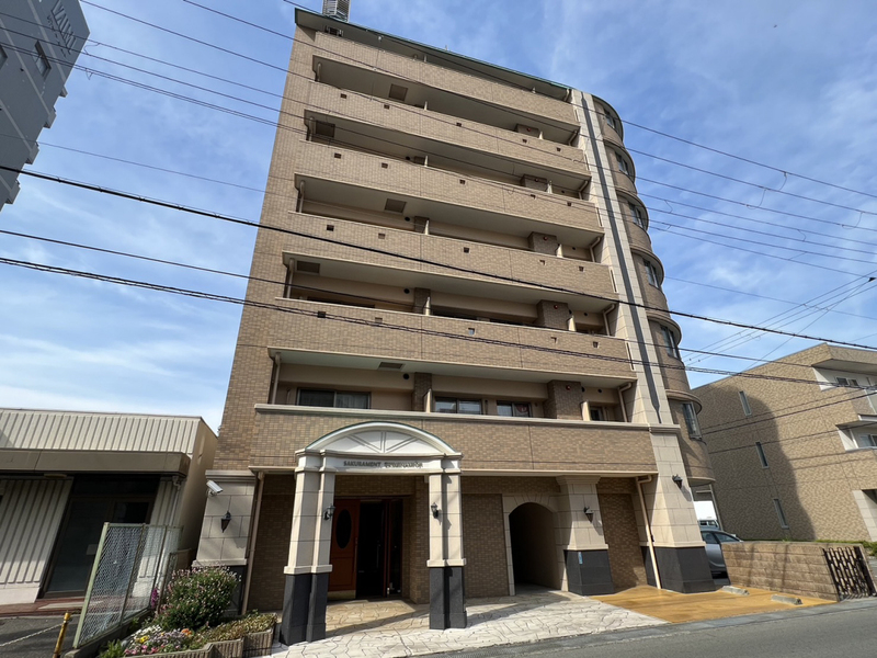 サクラメント駅南大路の物件外観写真