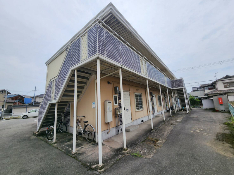サンシティ小坂の物件外観写真
